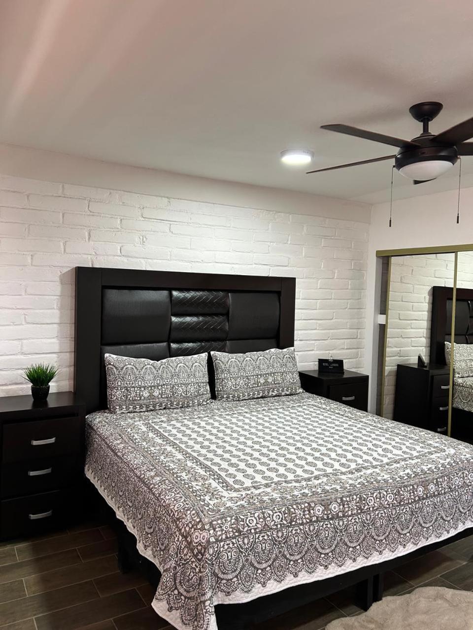 Hotel And Suites Cananea ภายนอก รูปภาพ