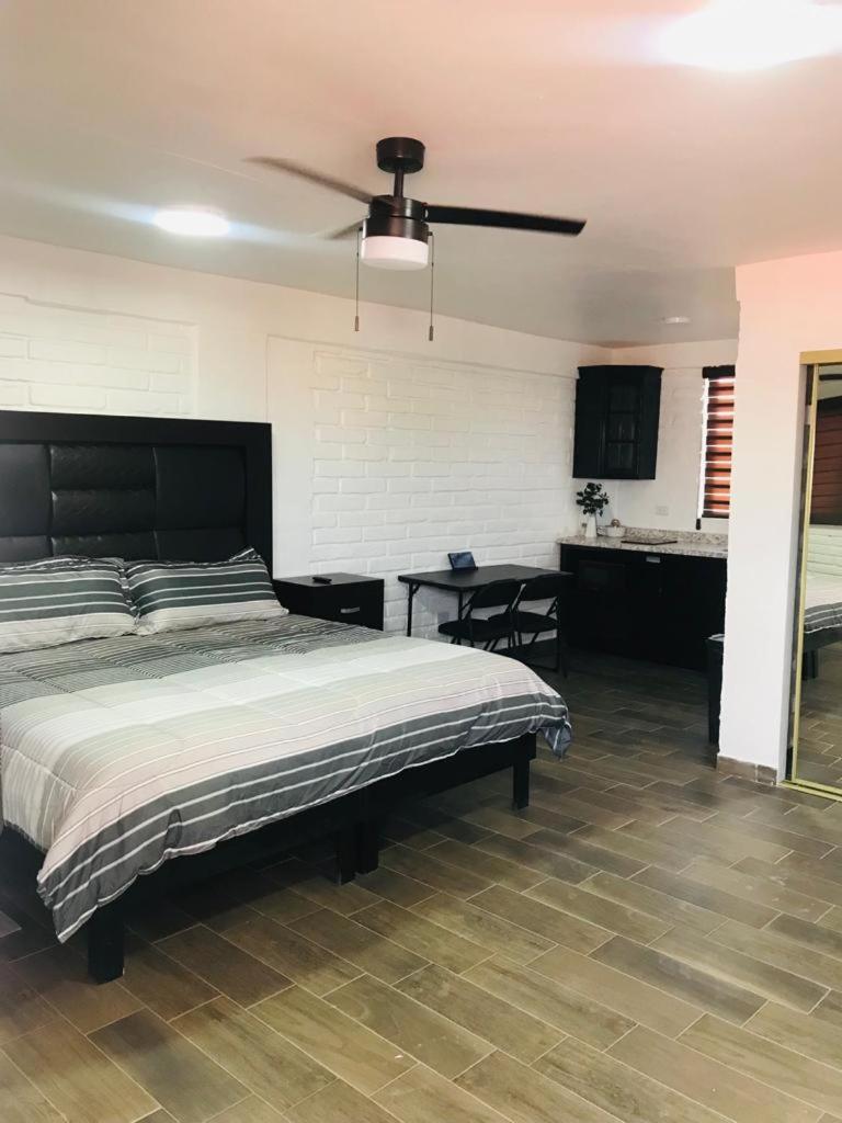 Hotel And Suites Cananea ภายนอก รูปภาพ