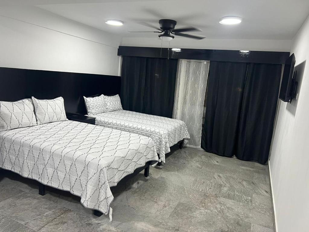 Hotel And Suites Cananea ภายนอก รูปภาพ