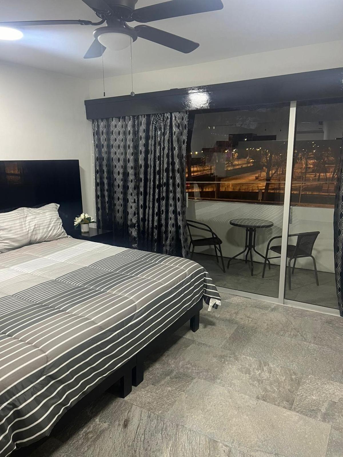 Hotel And Suites Cananea ภายนอก รูปภาพ